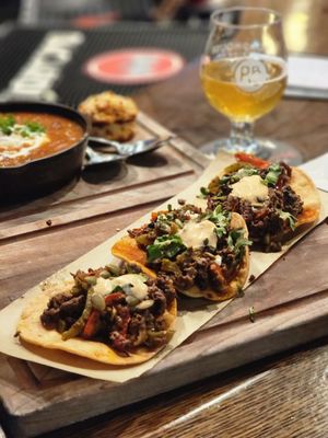Roadhouse Pub & Eatery by null
