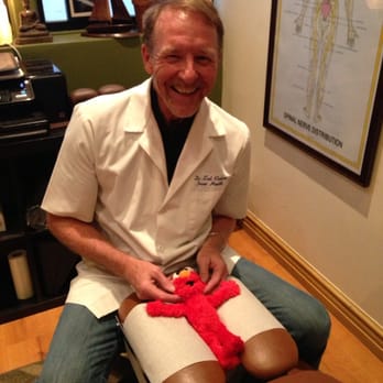 Zail Khalsa, DC - Inner Health - Elmo gets his adjustment. - Chiropractors Near Me - Beverly Hills, California Zail Khalsa, DC - Inner Health - Elmo gets his adjustment. - Chiropractors Near Me - Beverly Hills, California