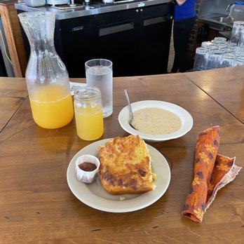 Lucille’s - Side biscuit & gravy - Breakfast & Brunch Near Me - Boulder, Colorado