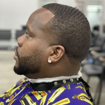 Jay Barber/ Salon - Dark Shade fade out beard - Barbers Near Me - Belle Glade, Florida Jay Barber/ Salon - Dark Shade fade out beard - Barbers Near Me - Belle Glade, Florida