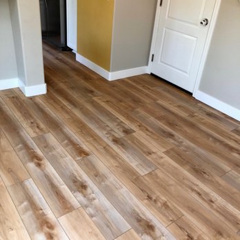 Daniel’s Flooring - Dining room - Flooring Near Me