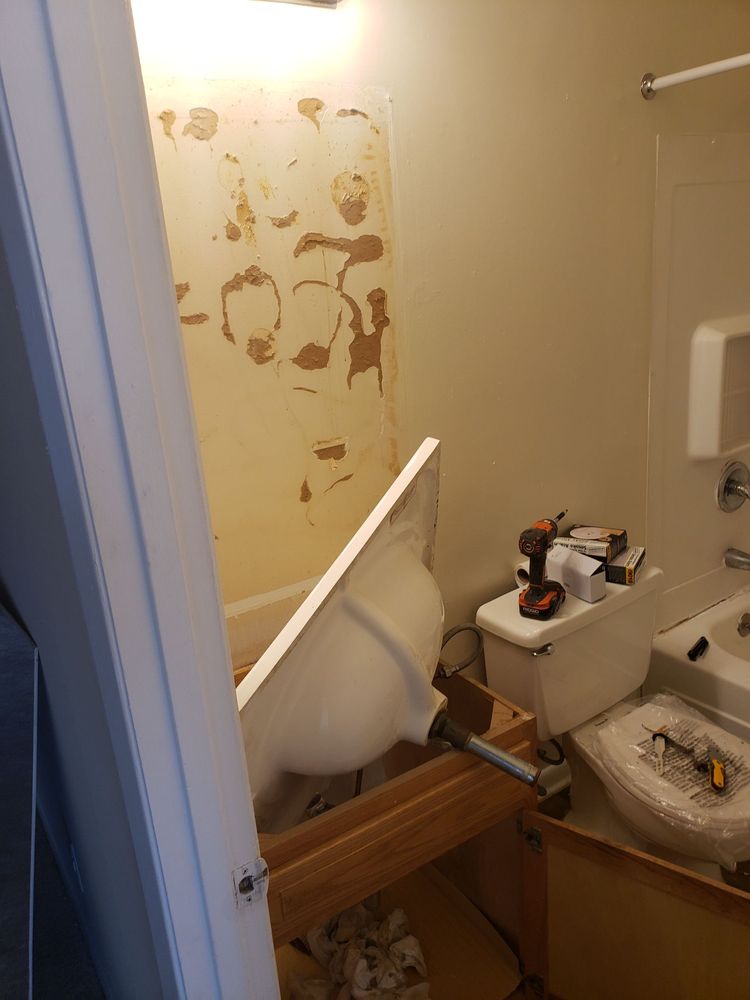 Slide of Tavon Martin Home Maintenance Professional