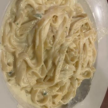 Il Pescatore - Fettuccini Alfredo - Italian Near Me - Orlando, Florida