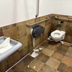 TJ Maxx - This is the cleanest, dirty bathroom of them all!