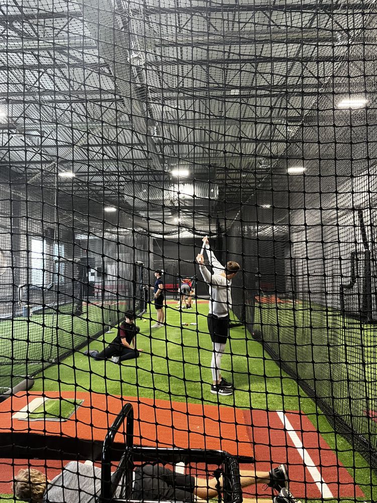 HITTERS HOUSE CEDAR PARK Updated September 2024 1717 Scottsdale Dr