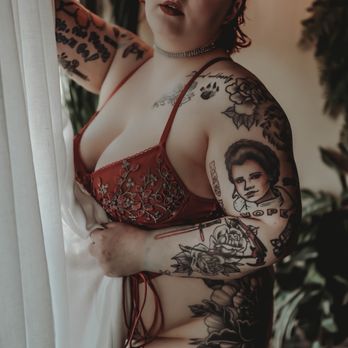 Boudoir By SScheeline - Boudoir Photography Near Me Boudoir By SScheeline - Boudoir Photography Near Me