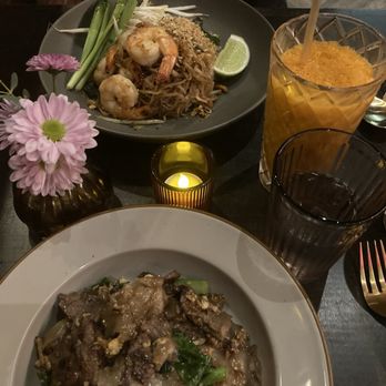 Tha Phraya - Pad See-Iw and Shrimp Pad Thai (GF) - Thai Near Me - New York, New York