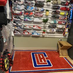 Rapido Stop Groceries - Rapido stop grocery/Dripcoast street wear  1301 SE Dixie Hwy