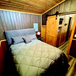 Kalispel RV Resort - Queen Bedroom