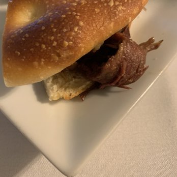 Garvan's Gastropub - Short rib slider - Gastropubs Near Me - New Paltz, New York
