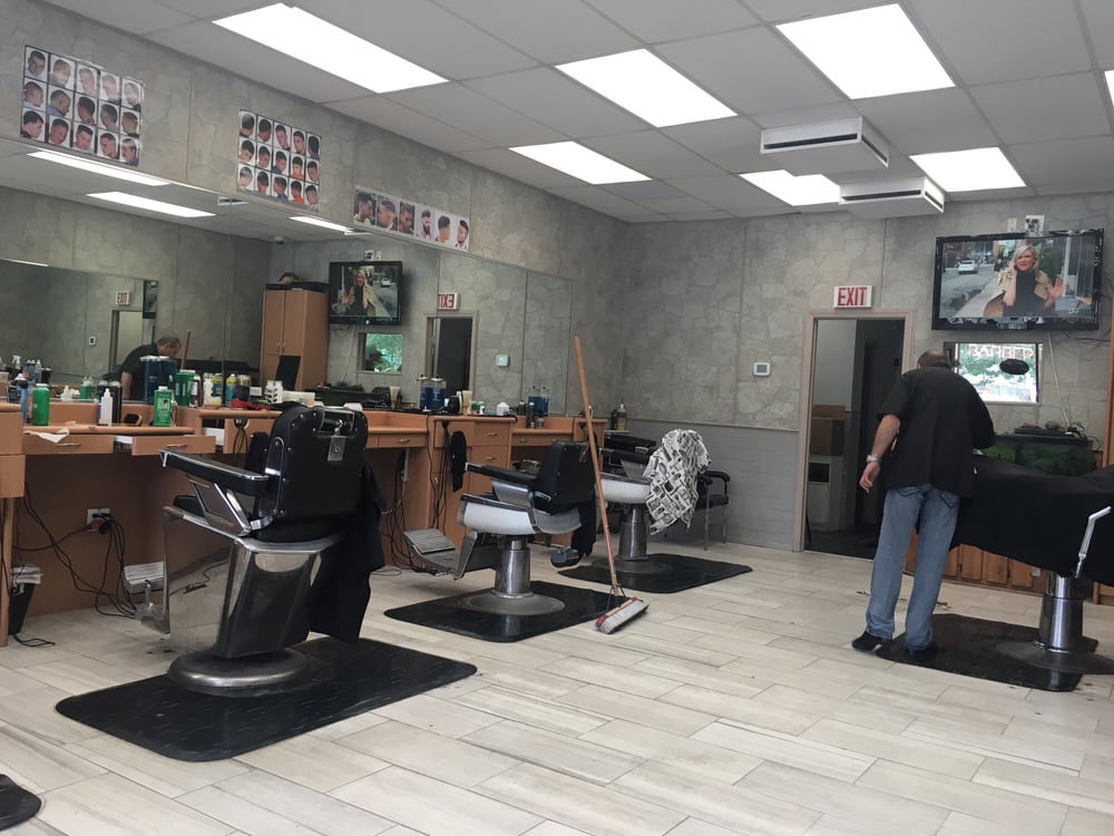 GENTLEMEN’S BARBER SHOP Updated October 2024 10 Reviews 299