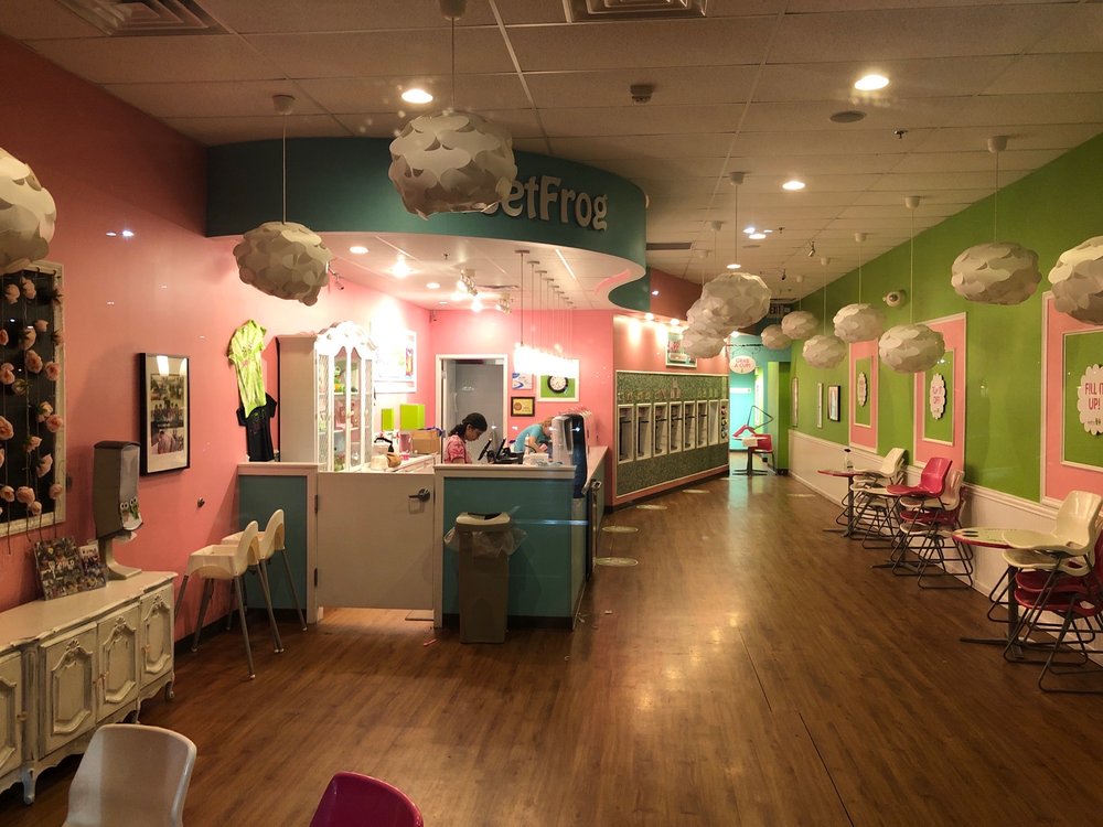SWEETFROG PREMIUM FROZEN YOGURT 21 Photos & 31 Reviews 1655B