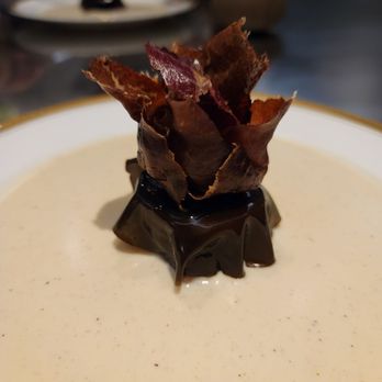 Alinea - New American Near Me - Chicago, Illinois