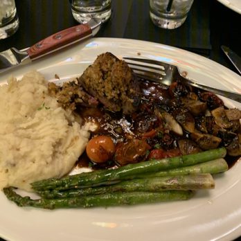 Rob Dob's Restaurant & Bar - Filet entree! Yum! - Steakhouses Near Me - Bloomington, Illinois Rob Dob's Restaurant & Bar - Filet entree! Yum! - Steakhouses Near Me - Bloomington, Illinois