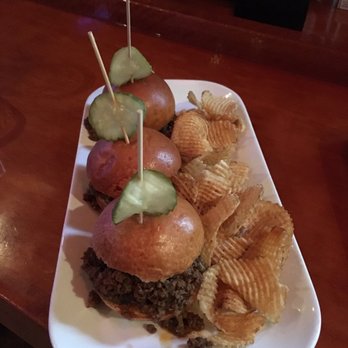 Lucky Strike Chicago - Sloppy Joe - Bowling Near Me - Chicago, Illinois Lucky Strike Chicago - Sloppy Joe - Bowling Near Me - Chicago, Illinois