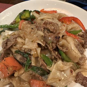 Eagle Thai Cuisine - Thai Near Me - Cliffside Park, New Jersey