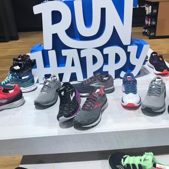 DICK'S Sporting Goods - Time to buy some running sneakers - Sports Wear Near Me - Boca Raton, Florida