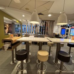 McDonald's - Gastraum