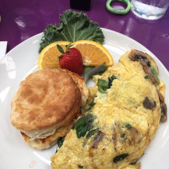 The Funky Brunch Cafe - Breakfast & Brunch Near Me - Savannah, Georgia The Funky Brunch Cafe - Breakfast & Brunch Near Me - Savannah, Georgia