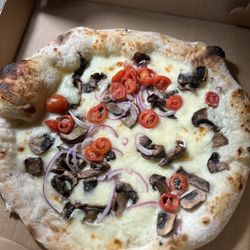 Mama Ev’s
