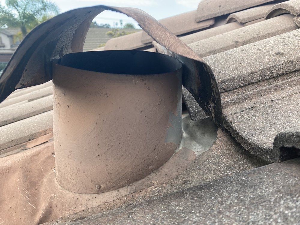 Slide of Robles Roofing