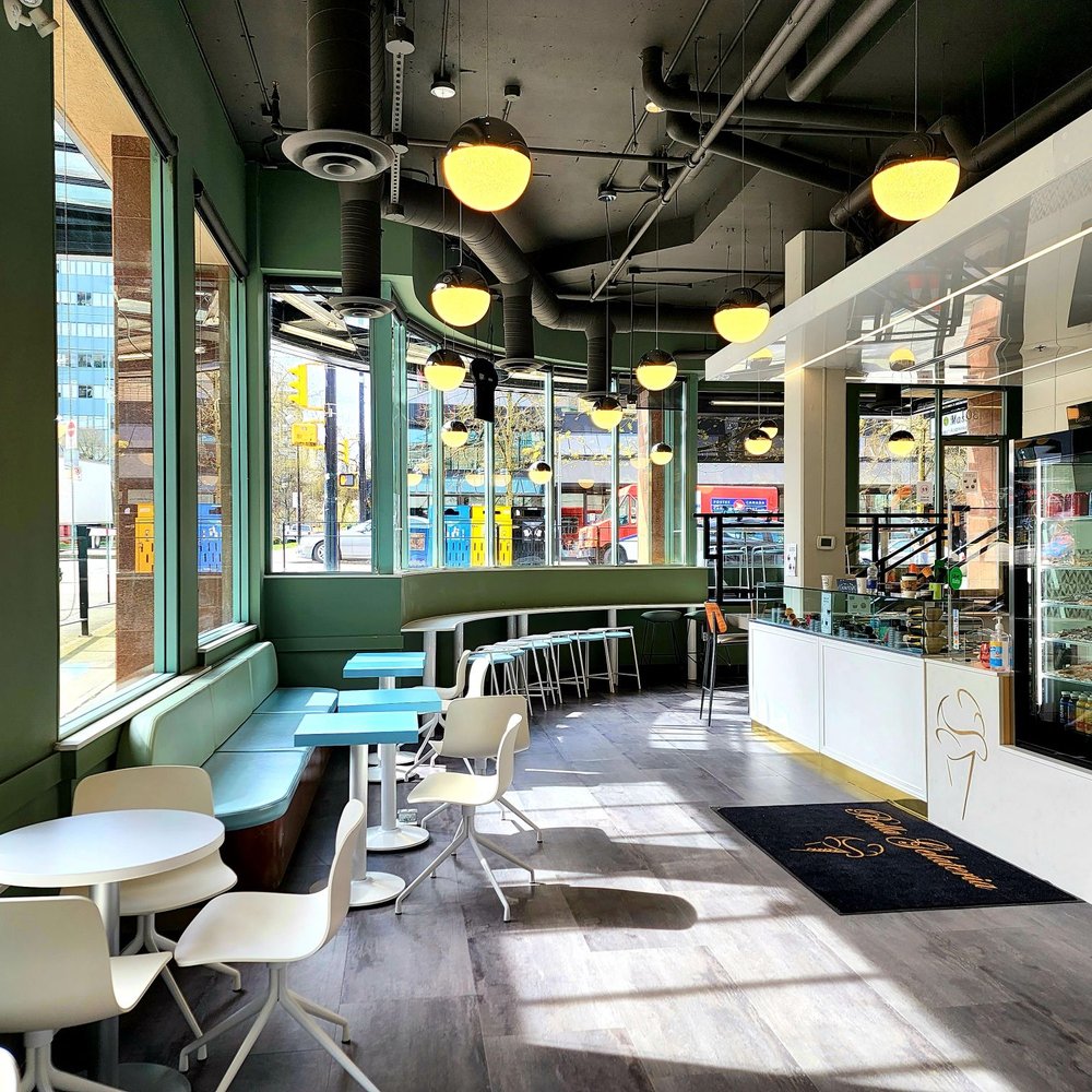 Bella Gelateria - Interior - Ice Cream & Frozen Yogurt Near Me - Vancouver, British Columbia