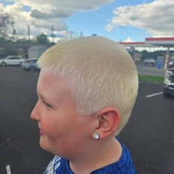 1st & 10 Hair For Men