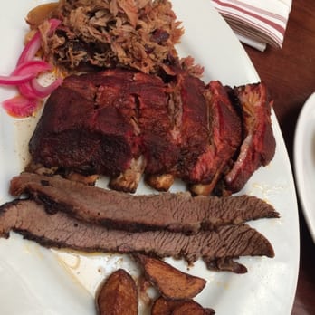 Chicago q - BBQ platter - Barbeque Near Me - Chicago, Illinois Chicago q - BBQ platter - Barbeque Near Me - Chicago, Illinois