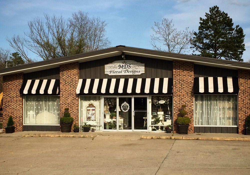 MDS FLORAL DESIGN Updated May 2024 795 N Main St, Manahawkin, New