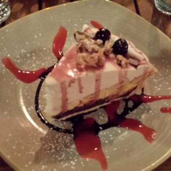Monkeypod Kitchen - Banana split pie - Hawaiian Near Me - Kapolei, Hawaii Monkeypod Kitchen - Banana split pie - Hawaiian Near Me - Kapolei, Hawaii