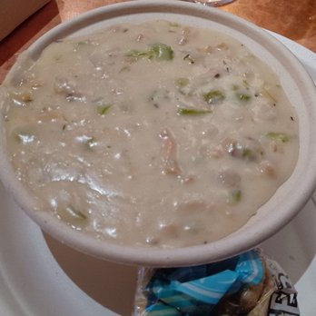 Mountain Room Bar - Pikes chowder - American Near Me - SeaTac, Washington