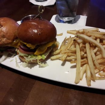 Kona Grill - El Paso - Sushi Bars Near Me - Paso, Texas