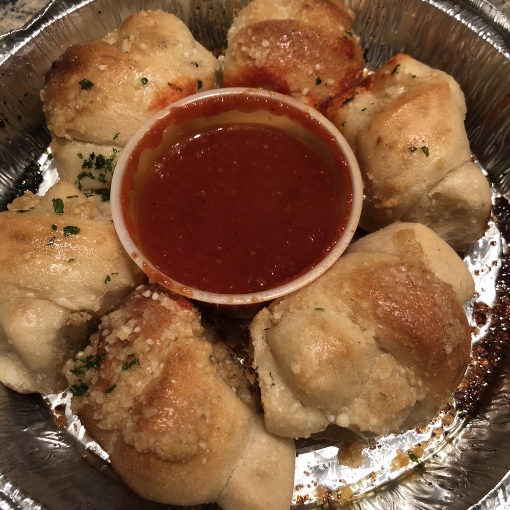 Nonnas Pizza Restaurant - Garlic knots to-go - Pizza Near Me - Bradenton, Florida Nonnas Pizza Restaurant - Garlic knots to-go - Pizza Near Me - Bradenton, Florida