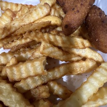Showmars Fort Mill-Hwy 521 - Old greasy reheated fries and overcooked hush puppies - Greek Near Me - Fort Mill, South Carolina Showmars Fort Mill-Hwy 521 - Old greasy reheated fries and overcooked hush puppies - Greek Near Me - Fort Mill, South Carolina