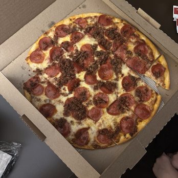 Rosatis Pizza - Mount Prospect - 14" Pizza - Build Your Own Pizza - Pizza Near Me - Mount Prospect, Illinois