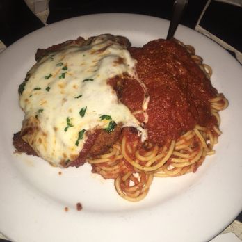 La Botte - Chicken Parmigiana - Italian Near Me - Lompoc, California La Botte - Chicken Parmigiana - Italian Near Me - Lompoc, California