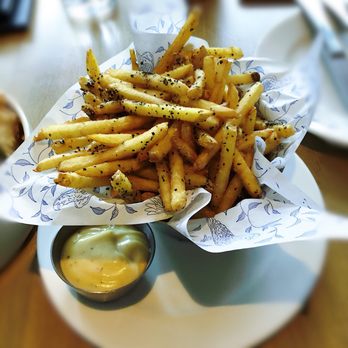 Earls Kitchen + Bar - Truffle Fries - Cocktail Bars Near Me - Plano, Texas
