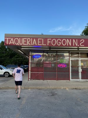 Taqueria El Fogon #2 (North) by null