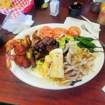 El Birrias Restaurant - Especial plate - Mexican Near Me - Oklahoma City, Oklahoma El Birrias Restaurant - Especial plate - Mexican Near Me - Oklahoma City, Oklahoma