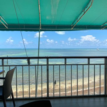 Lazy Days Restaurant - Seafood Near Me - Islamorada, Florida Lazy Days Restaurant - Seafood Near Me - Islamorada, Florida