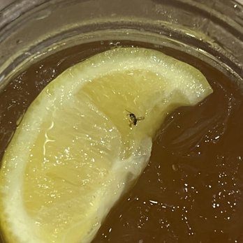 Smokey Bones Lithonia - bug in my second drink after the first one was watered down - Barbeque Near Me - Lithonia, Georgia