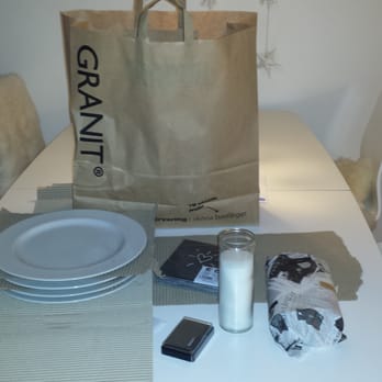 Granit - Fikk fire nydelige store tallerken 20% redusert og tre fine stearinlys i glass for NOK 99.... - Home Decor Near Me - Oslo, 03