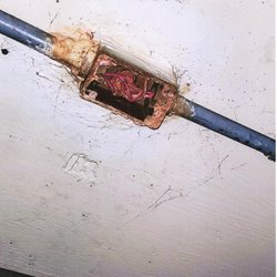 E I Electrical - This is the box i'm talking about. Needs replacing.