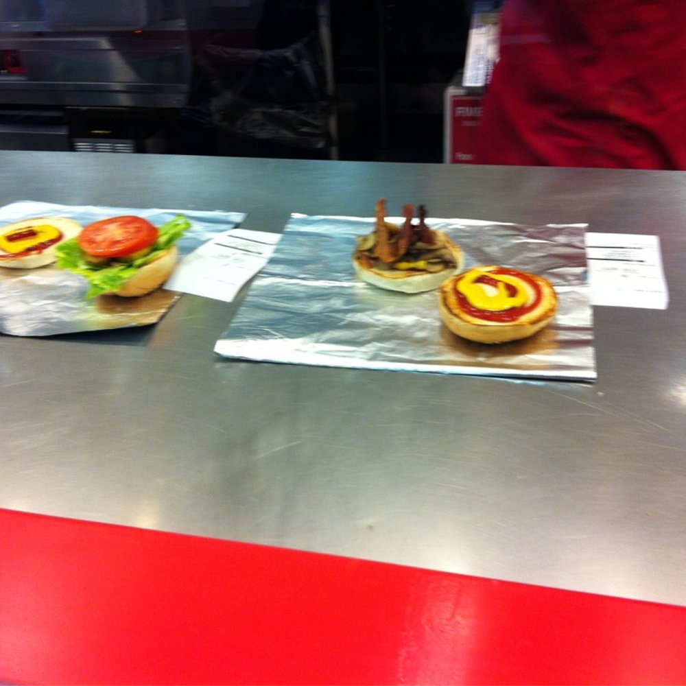 Five Guys - Burgers Near Me - Fresh Meadows, New York