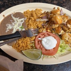 Camarones al Mojo de Ajo
