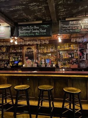 The Churchill Tavern by null