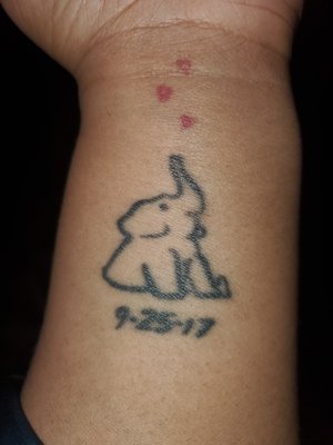 ELECTRIC CHAIR TATTOO & PIERCING - Updated December 2024 - 151 Photos & 164 Reviews - 8722