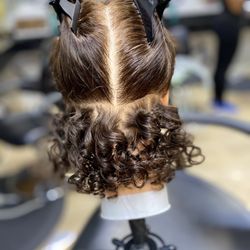 Hogan Institute of Cosmetology & Esthetics