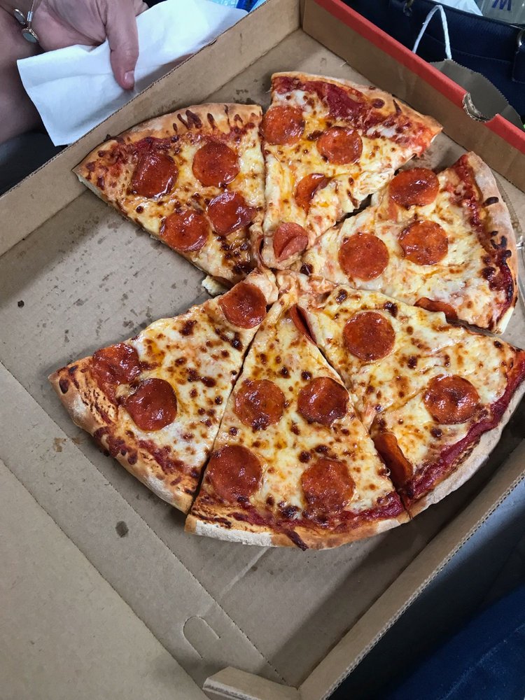 CASEY’S Updated October 2024 818 Ozark St, Cabool, Missouri Pizza