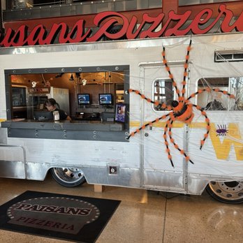 Paisans Pizzeria - Pizza Near Me - Oak Lawn, Illinois Paisans Pizzeria - Pizza Near Me - Oak Lawn, Illinois